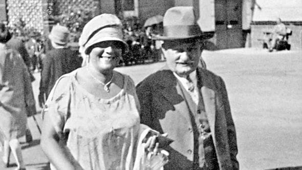 Il maestro e Kamila

storia asimmetrica 

di un desiderio folle 