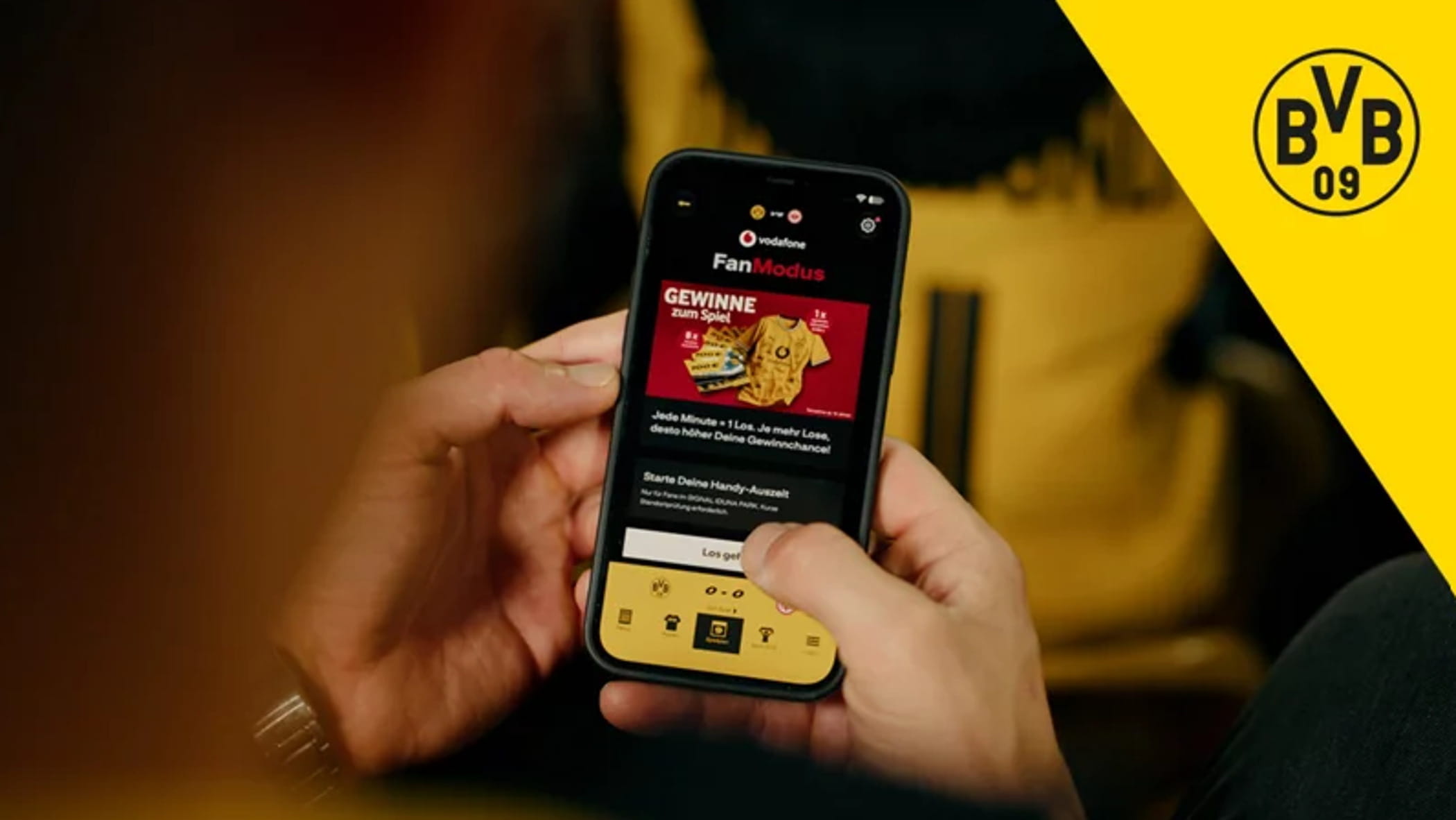 La controrivoluzione tedesca: niente smartphone allo stadio e maglie tradizionali