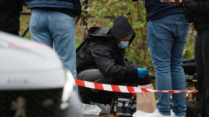 Uomo spara tra la folla alla periferia di Parigi: un morto e 4 feriti
