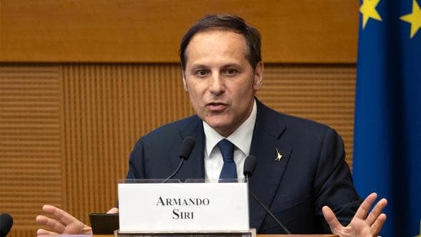 Siri: “Salvini rischia da sempre.

Dietro la mossa di Garavaglia

non escludo ci sia Giorgetti”