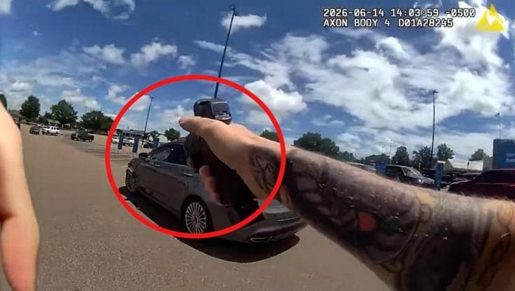"Spari giustificati": assolto tra le polemiche l'agente che uccise un bimbo: il video della bodycam