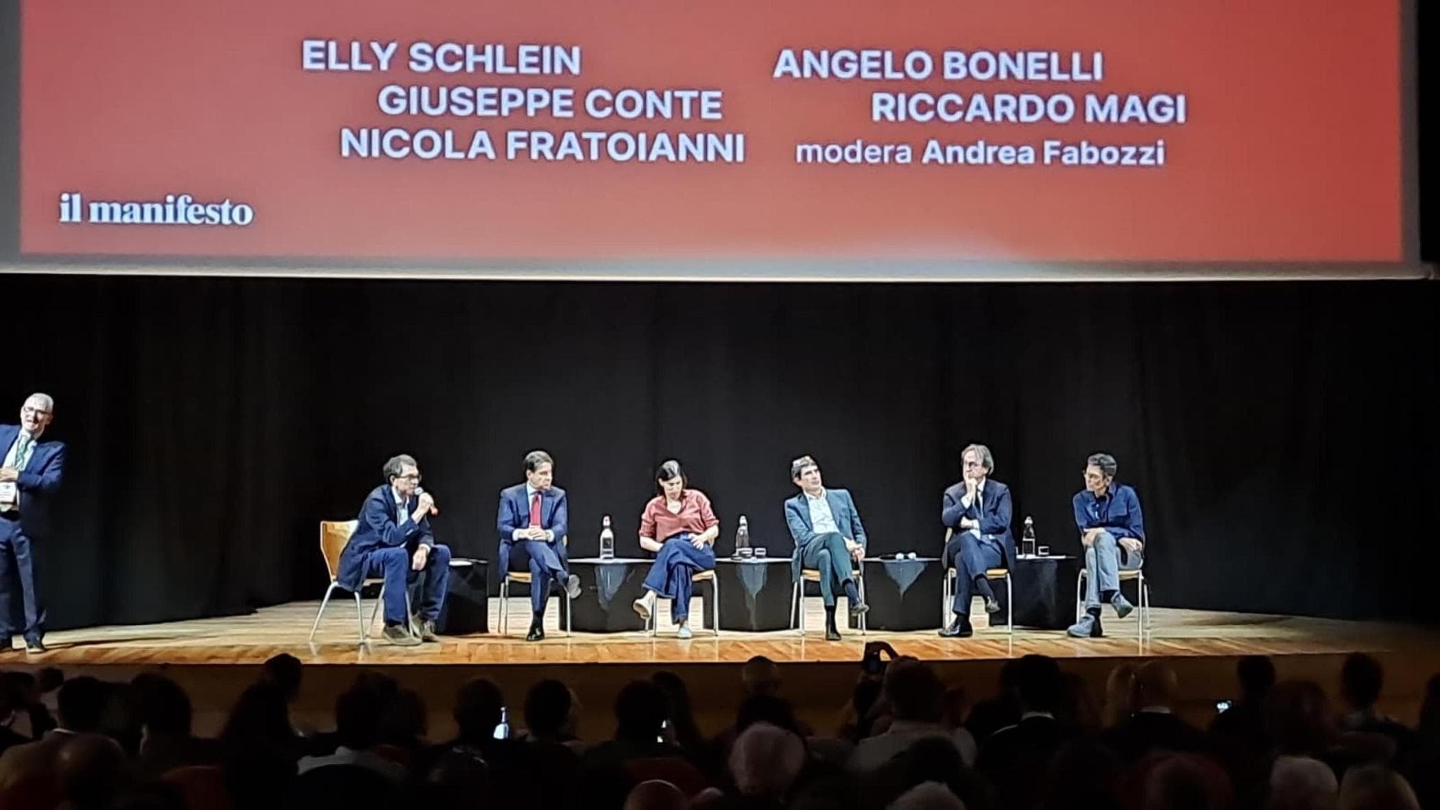 I dubbi di Conte sulla corsa a due. Il Pd: il programma fra la gente
