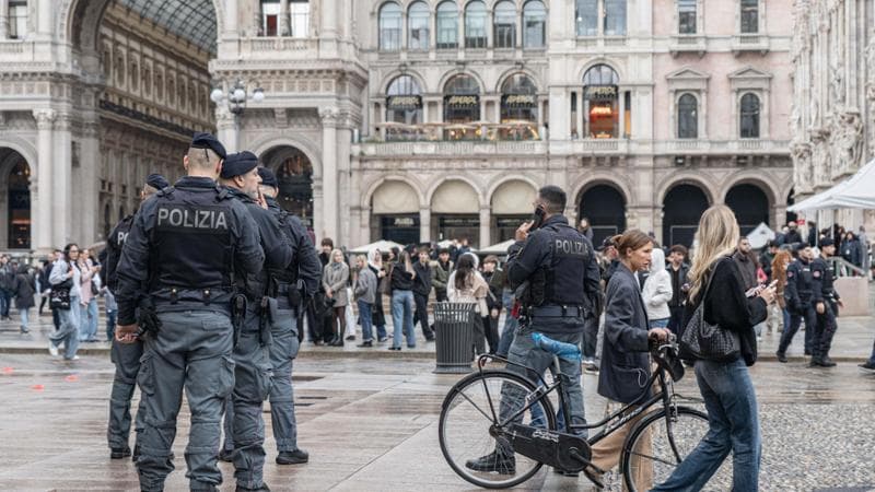 Comunicazioni criptate e depistaggi, la protesta adotta la modalità rave
