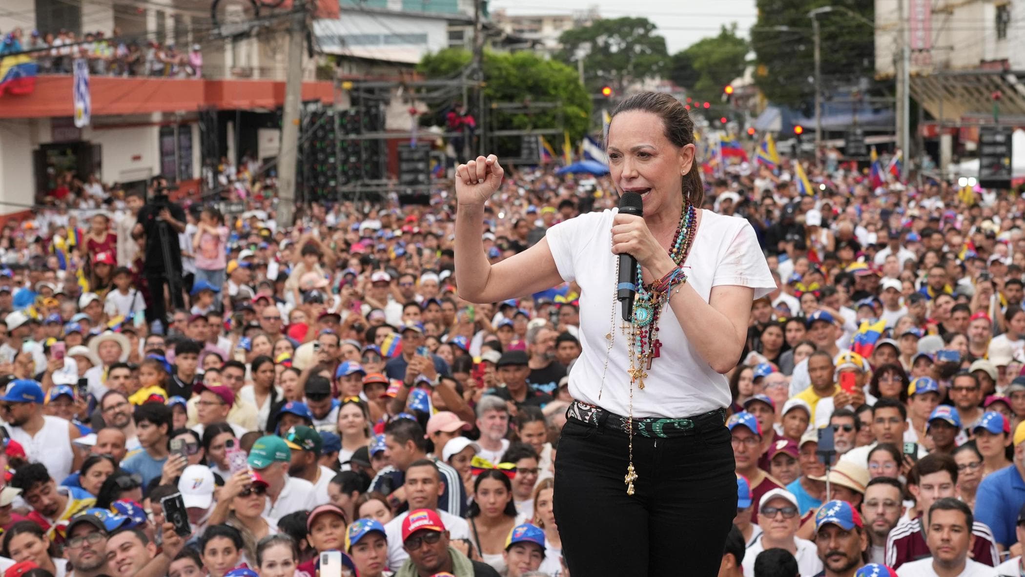 venezuela machado sono tornata l8217annuncio della leader dell8217opposizione dopo quasi un anno di esilio da Repubblica.it venezuela machado sono tornata l8217annuncio della leader dell8217opposizione dopo quasi un anno di esilio