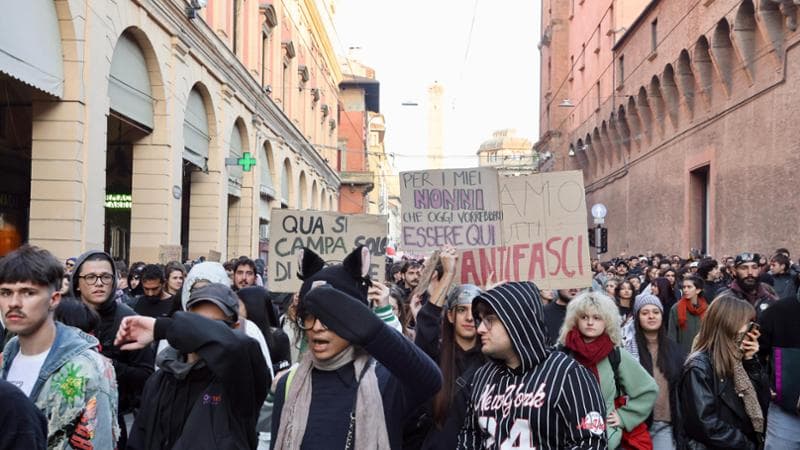 Ascoltiamo i giovani preoccupati del loro futuro
