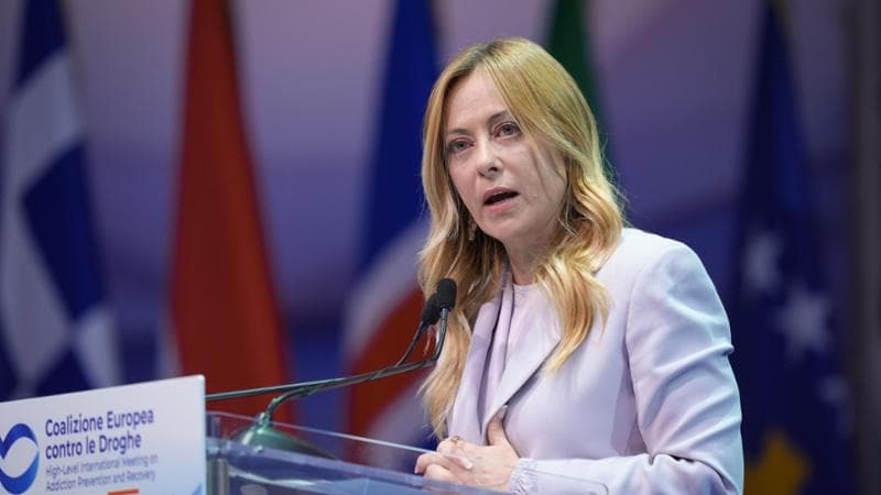 Ucraina, Meloni chiama Salvini: “Così mi metti in difficoltà”. Le mosse per urne a giugno