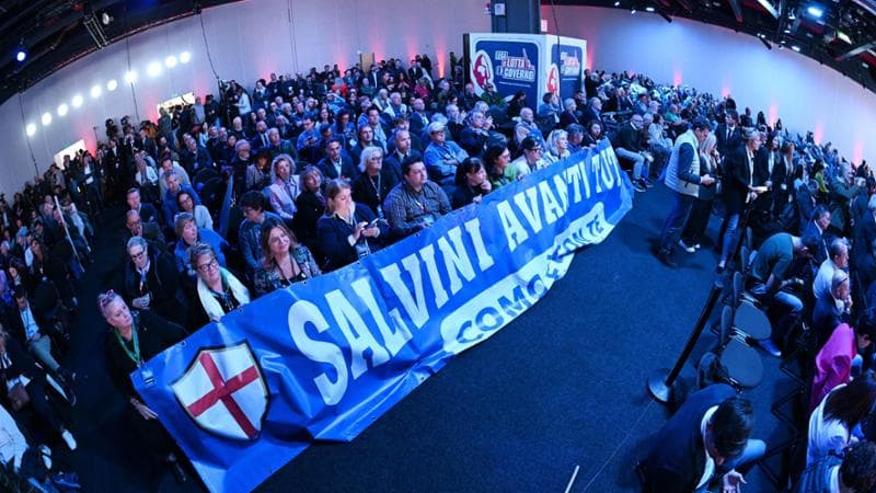CONGRESSO LEGA MILANO SOSTENITORI CARROCCIO MATTEO SALVINI