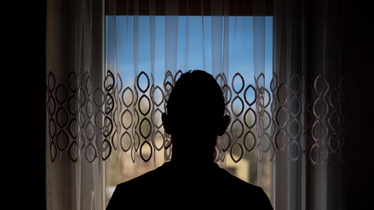 Si può avere paura della notte? Storia di Luca V.: “Buio e silenzio mi impedivano di dormire”
