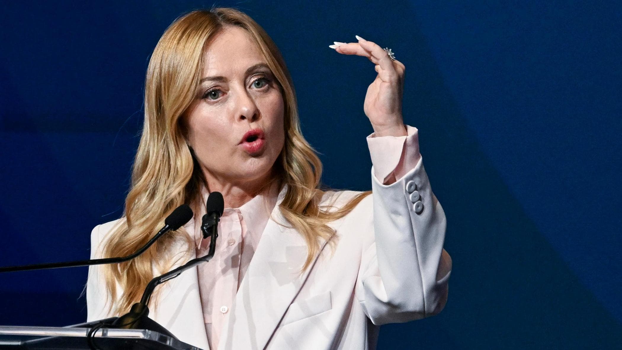 tra imbarazzi e slittamenti l8217invio di aiuti 232 congelato meloni aspetta le midterm usa da Repubblica.it tra imbarazzi e slittamenti l8217invio di aiuti 232 congelato meloni aspetta le midterm usa