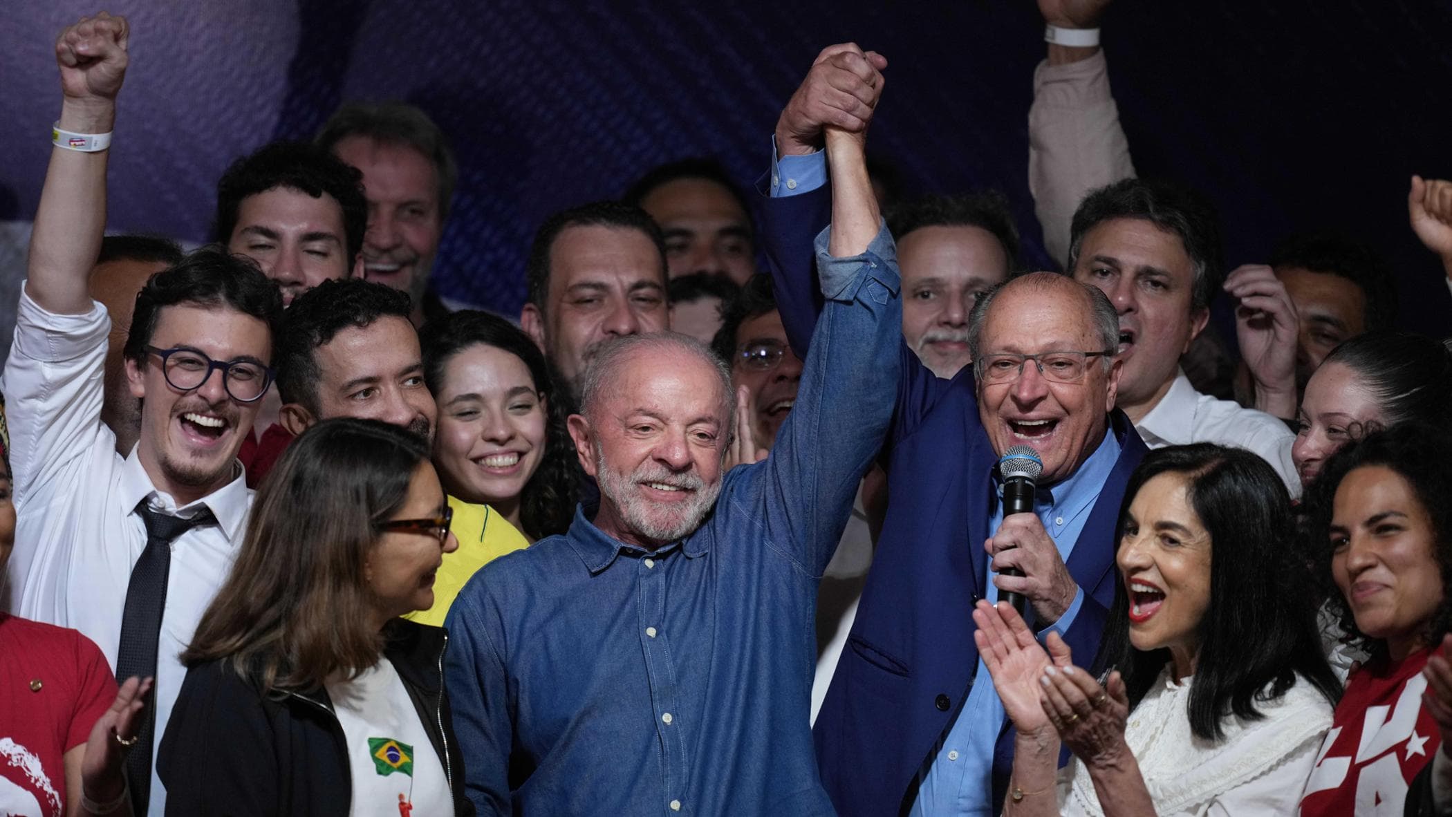 brasile in festa per lula ma bolsonaro non s8217arrende il voto 232 da annullare da Repubblica.it brasile in festa per lula ma bolsonaro non s8217arrende il voto 232 da annullare