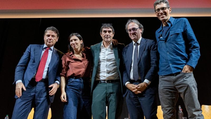 Sondaggi politici, il campo largo davanti al centrodestra di quasi un punto
