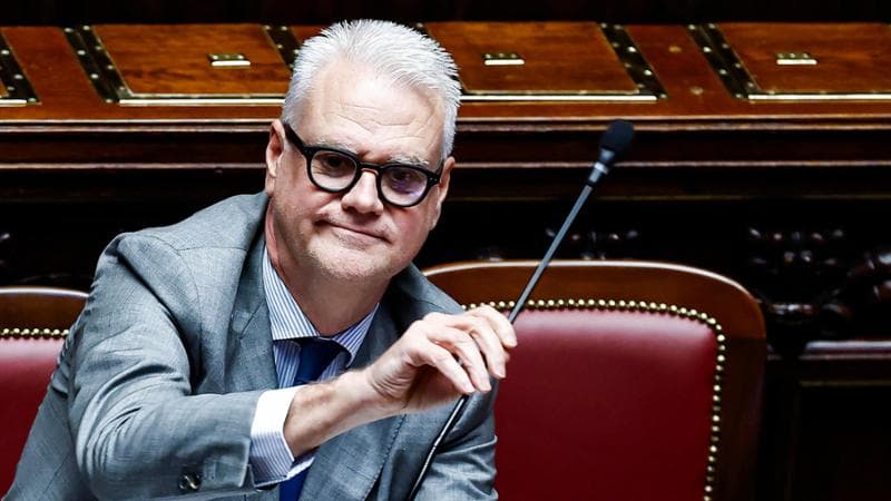 Zangrillo contro il manager Cotral pro assenteisti: “Vicenda inaccettabile, Dolfi chieda scusa”