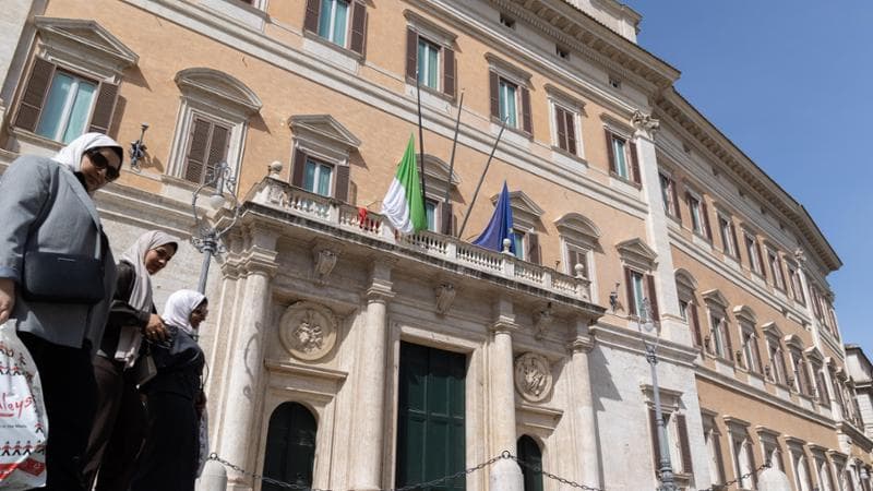 Attacchi hacker alla Camera: prese di mira caselle mail, anche quella di Meloni