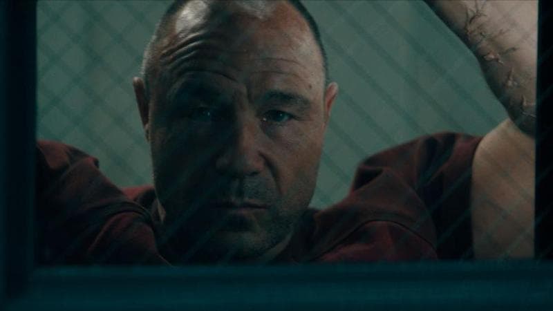 L'attore e sceneggiatore Stephen Graham (Adolescence) interpreta il serial killer Jurek Walter