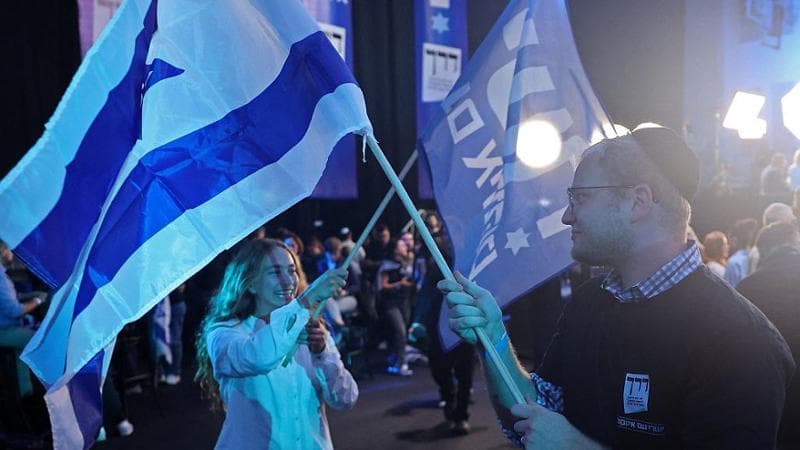 Elezioni in Israele, exit poll: non c'è maggioranza. Netanyahu e Eisenkot alla pari con 51 seggi
