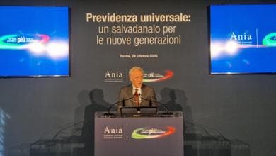 Manovra, le assicurazioni contrarie a nuove tasse e bonus: “Non siamo un giacimento fiscale”