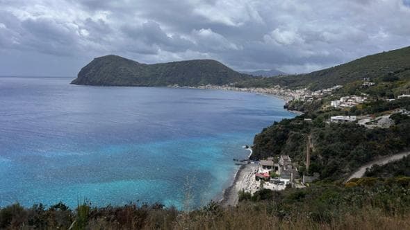 Lipari, fuori stagione. Storia, tradizione e grandi confinati: l'isola della memoria