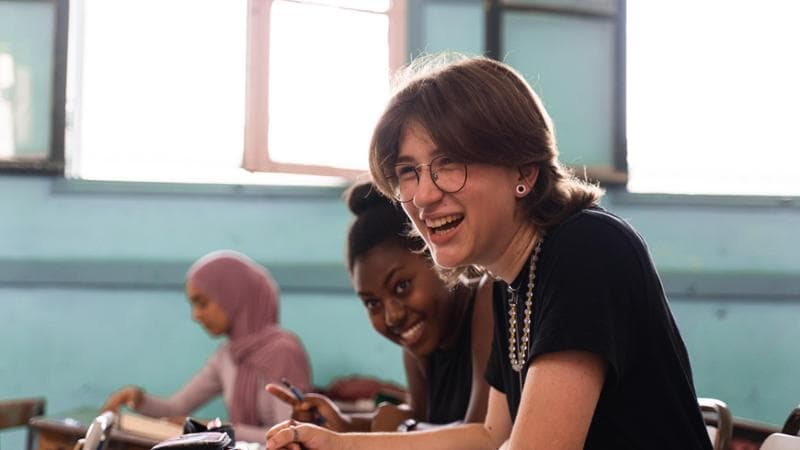 Soggiorni all’estero, boom del cinese e percorsi bilingue: la scuola sempre più aperta al mondo