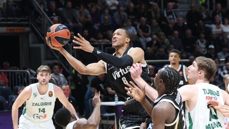Una fase di Virtus-Zalgiris