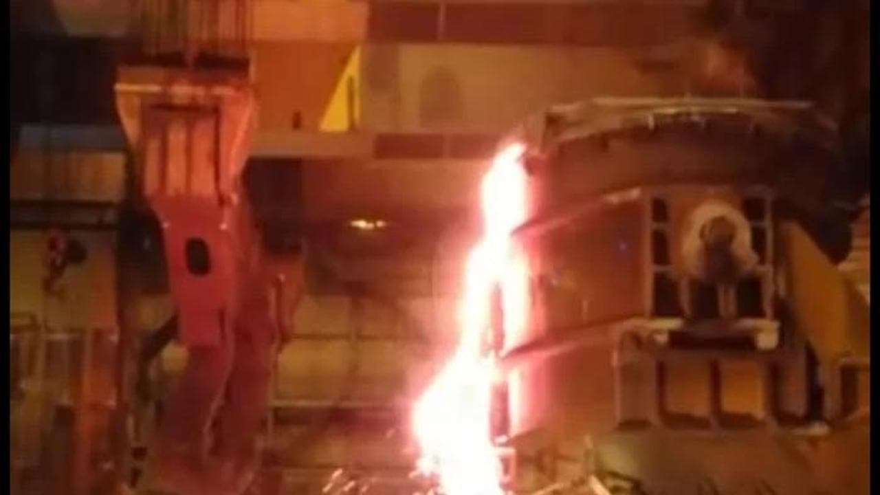 Ex Ilva, rattoppi comprati su Amazon al posto della manutenzione: “Prima o poi ci scappa il morto”