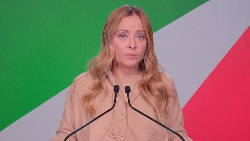 Manovra, Meloni torna ad attaccare l’Istat. Crosetto: in 2 anni neanche un euro in più per la difesa