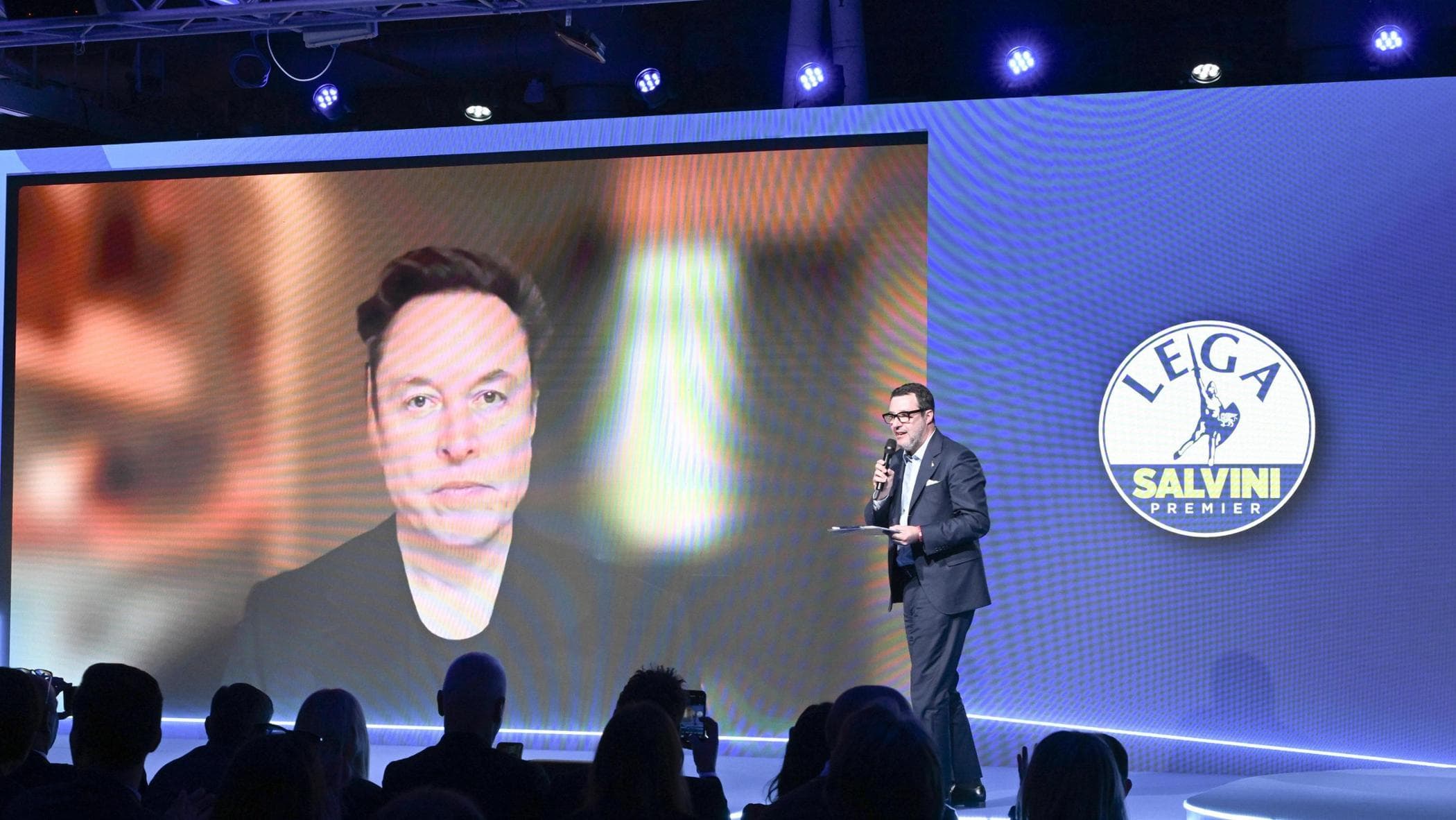 salvini sente musk e apre alla guida autonoma ma le regole italiane non lo permettono da Repubblica.it salvini sente musk e apre alla guida autonoma ma le regole italiane non lo permettono