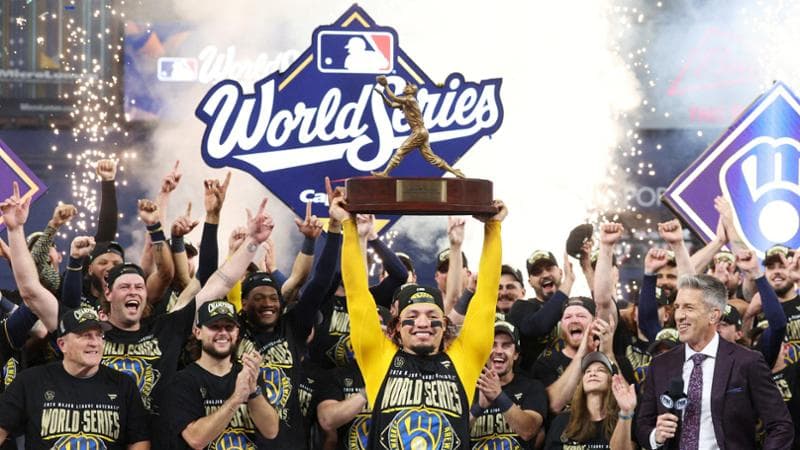 Milwaukee, la favola dei birrai del baseball: primo successo nelle World Series