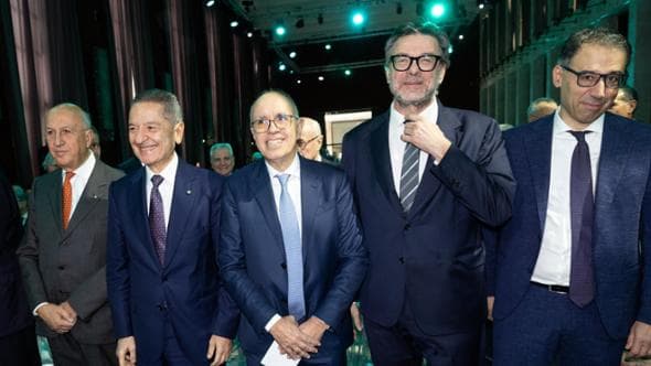 Manovra, Giorgetti alle banche: “Siamo sulla stessa barca”. L’allarme di Mattarella sull’inflazione