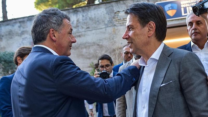 Conte: “Con Renzi in coalizione non manderemo mai a casa Meloni”. Le primarie? “Le faremo e ci sono”