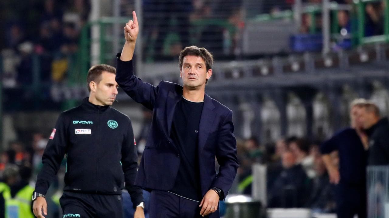 Chivu verso il derby: “Voglio un’Inter più provinciale, non si può essere sempre belli”