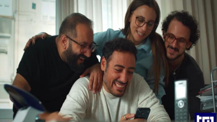 Sanremo 2027, ai The Jackal il Primafestival. Gag di De Martino in video: “Solo perché napoletani”