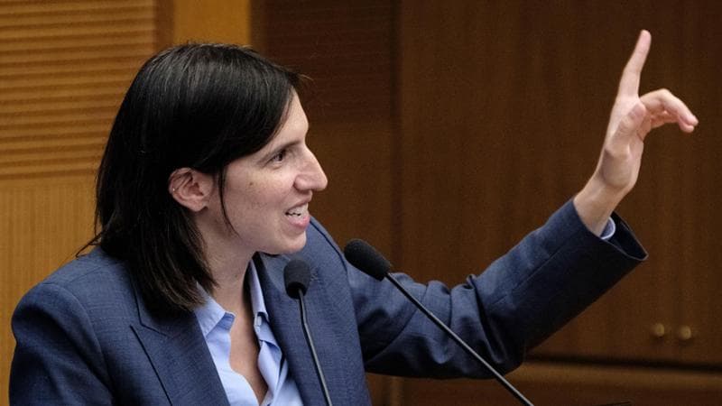 Schlein: “Sono una donna libera, quarantenne e non conforme. Establishment non mi accetta”