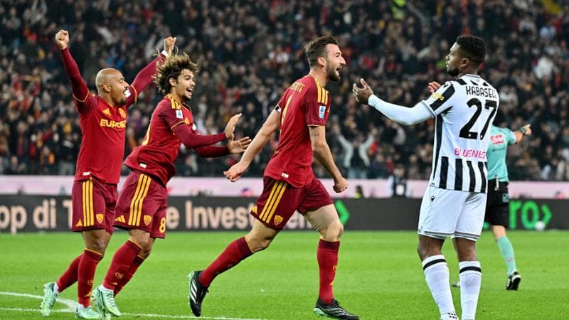 Cristante esulta dopo aver aperto le marcature
