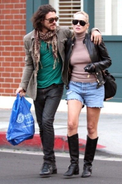 Star in shorts e stivali - la Repubblica