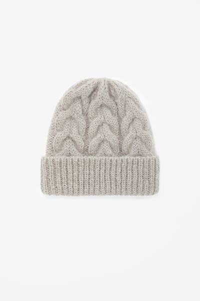 Che freddo! Torna il cappello di lana grossa - la Repubblica