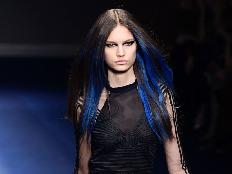 Blu per trucco e capelli - la Repubblica