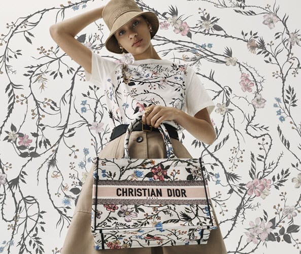 Romantica e femminile, la nuova capsule collection di Dior si ispira alla  Rosa Mutabilis - la Repubblica