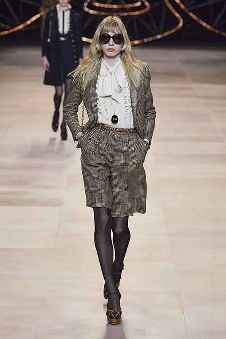 Look da lavoro, 12 outfit ideali per l'ufficio e per lo smart-working - la  Repubblica
