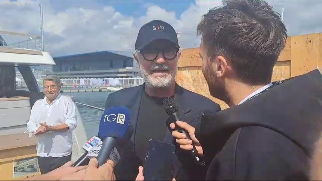 Briatore a Genova: "I giovani che vogliono avere più tempo libero? Non