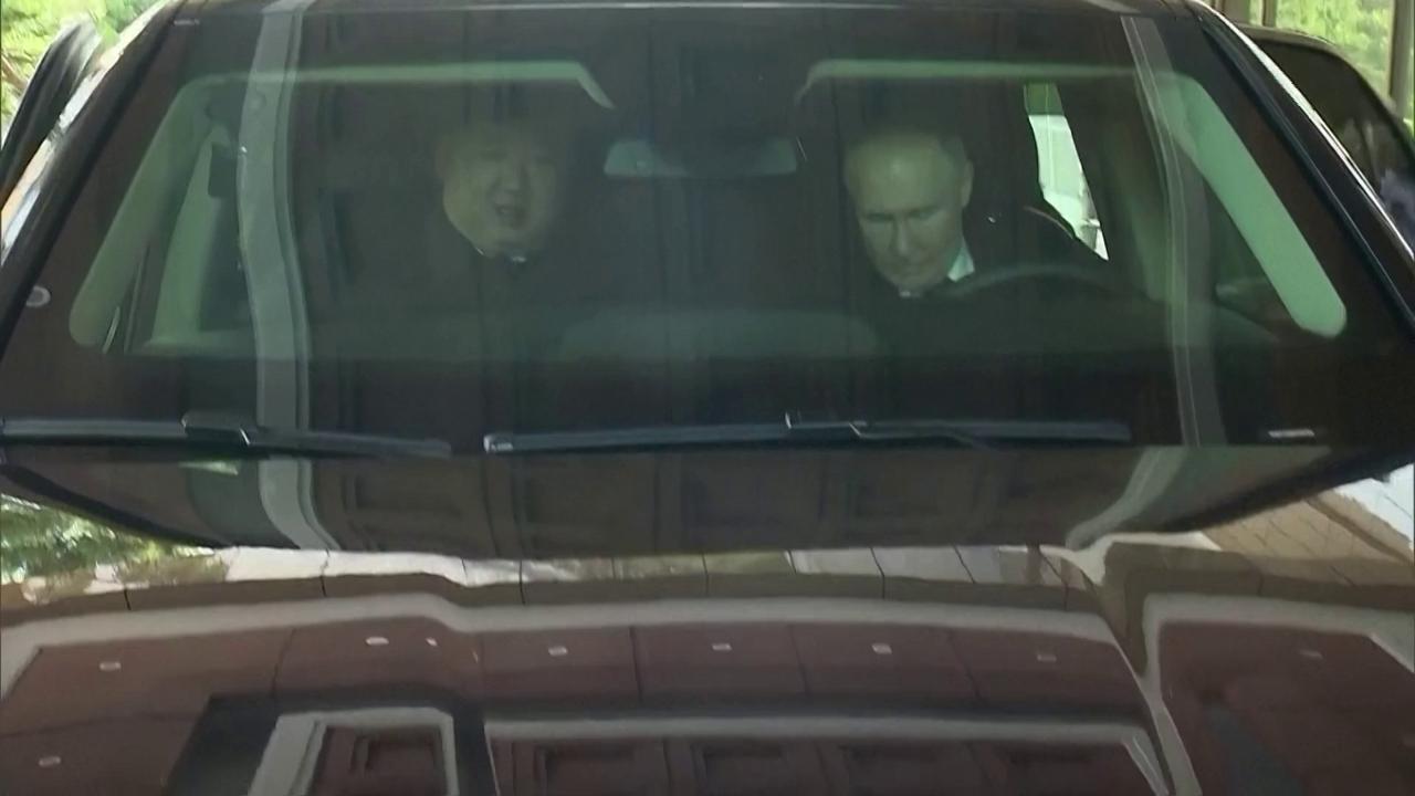 Pyongyang, Putin regala a Kim una limousine russa e poi si mette al ...
