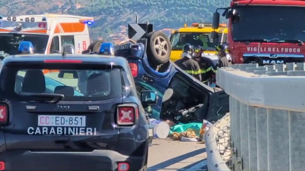 Incidente sulla Palermo-Sciacca, tre morti e tre bimbi feriti - la ...