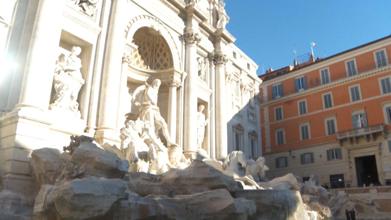 Roma, 2 euro per visitare la Fontana di trevi: i pareri dei turisti ...