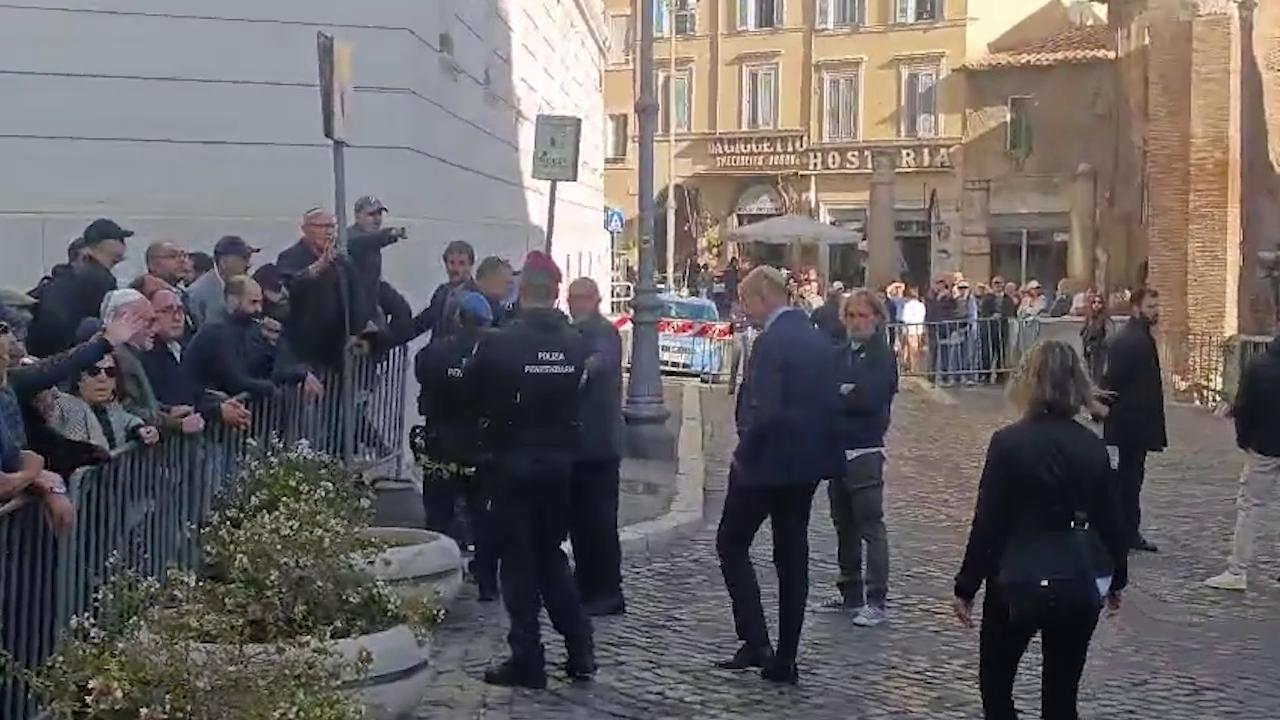 La comunità ebraica di Roma celebra il 16 ottobre al Ghetto. Contestata l'Anpi: "Dovete andare via"